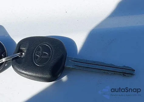 2008 Toyota Sienna Le z USA, uszkodzony, nr VIN 5TDZK23C18S157564